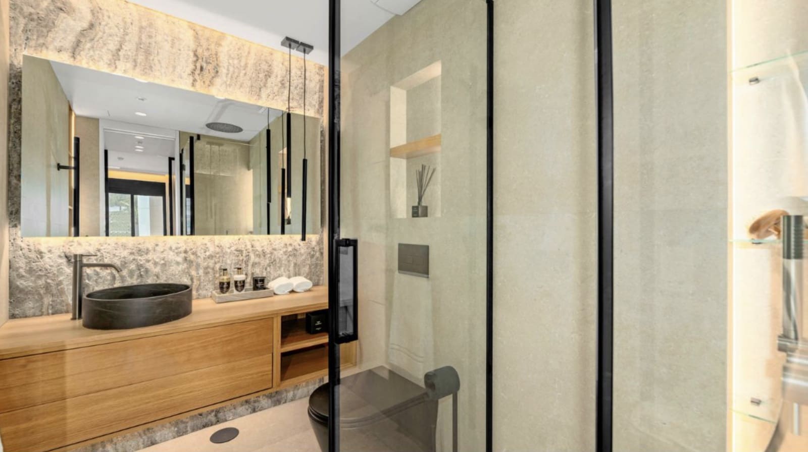 2 soveværelse Lejlighed til salg i Puerto Banus med swimmingpool - € 749.000 (Ref: 9245957)