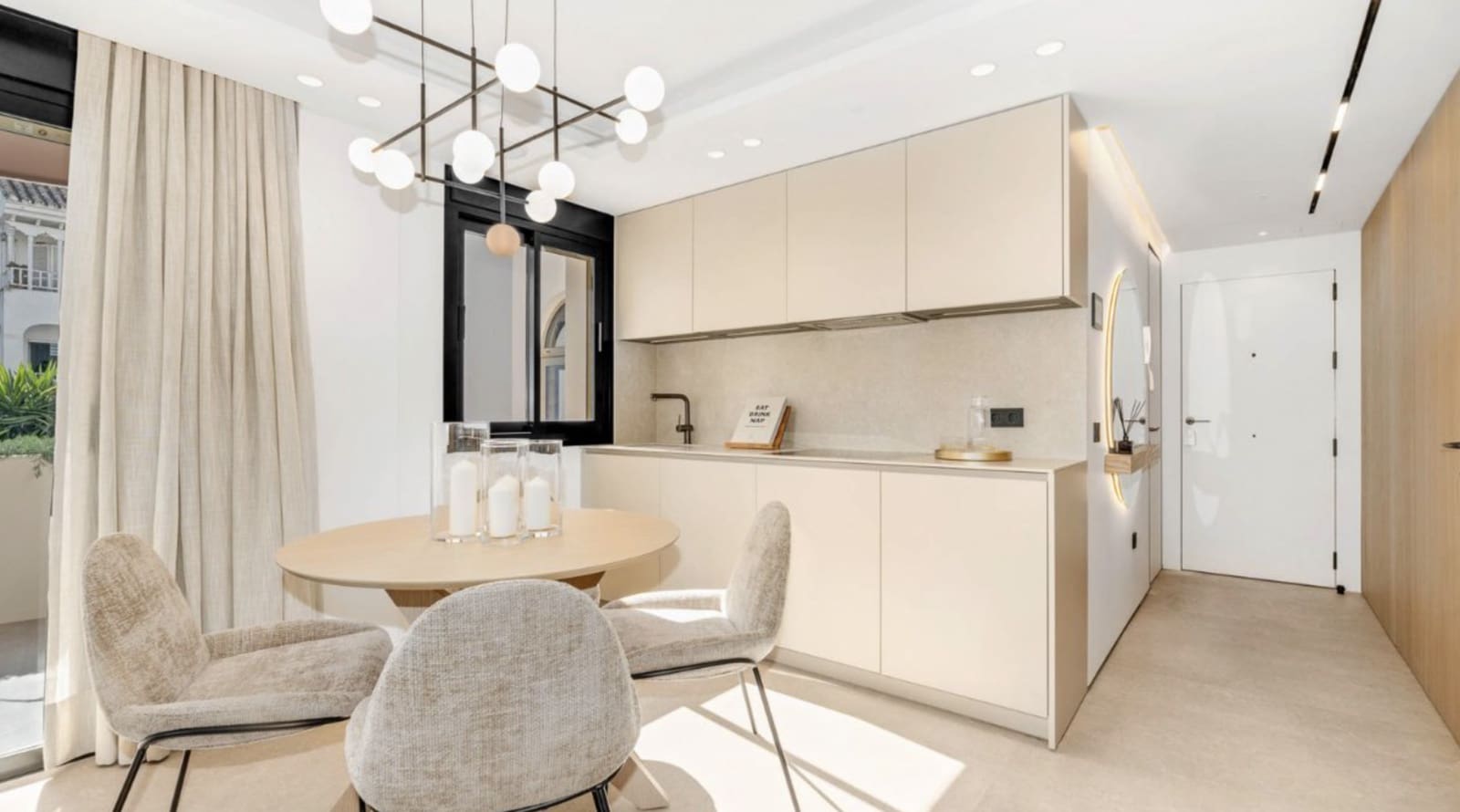 2 soveværelse Lejlighed til salg i Puerto Banus med swimmingpool - € 749.000 (Ref: 9245957)