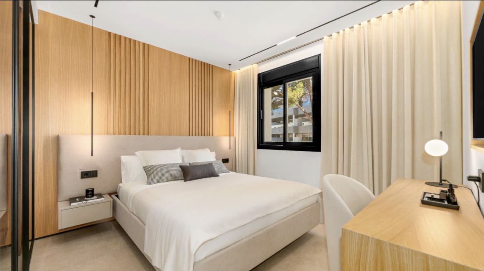 2 soveværelse Lejlighed til salg i Puerto Banus med swimmingpool - € 749.000 (Ref: 9245957)