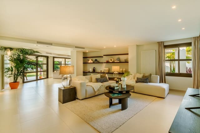 5 sypialnia Willa na sprzedaż w Marbella z basenem garażem - 7 500 000 € (Ref: 9245958)