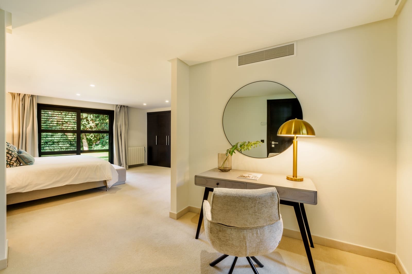 5 sypialnia Willa na sprzedaż w Marbella z basenem garażem - 7 500 000 € (Ref: 9245958)