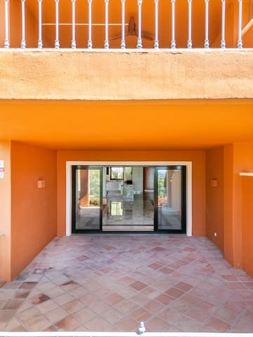 2 soverom Leilighet til salgs i Monte Halcones, Benahavís med svømmebasseng garasje - € 675 000 (Ref: 9245959)