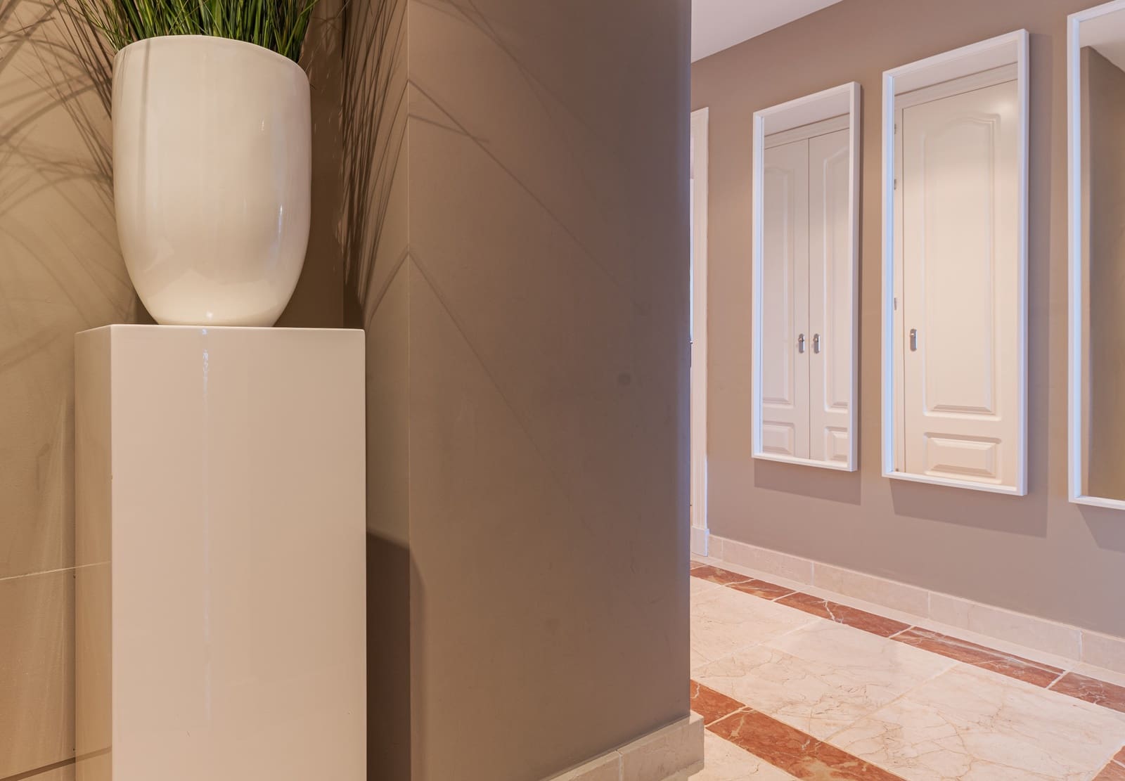 3 chambre Penthouse à vendre à Estepona avec piscine garage - 829 000 € (Ref: 9245962)