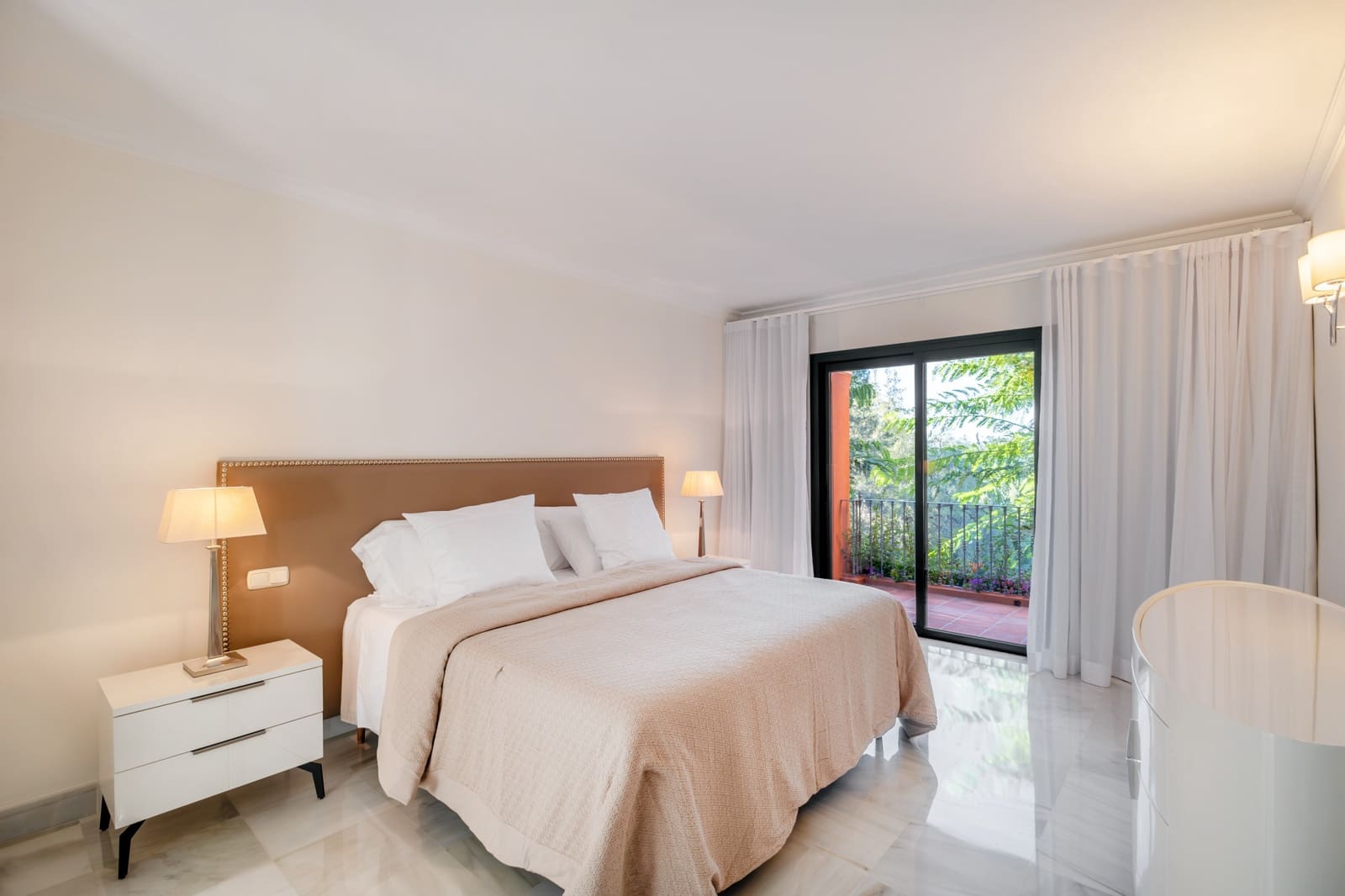 3 soverom Leilighet til salgs i Monte Halcones med svømmebasseng garasje - € 875 000 (Ref: 9245964)