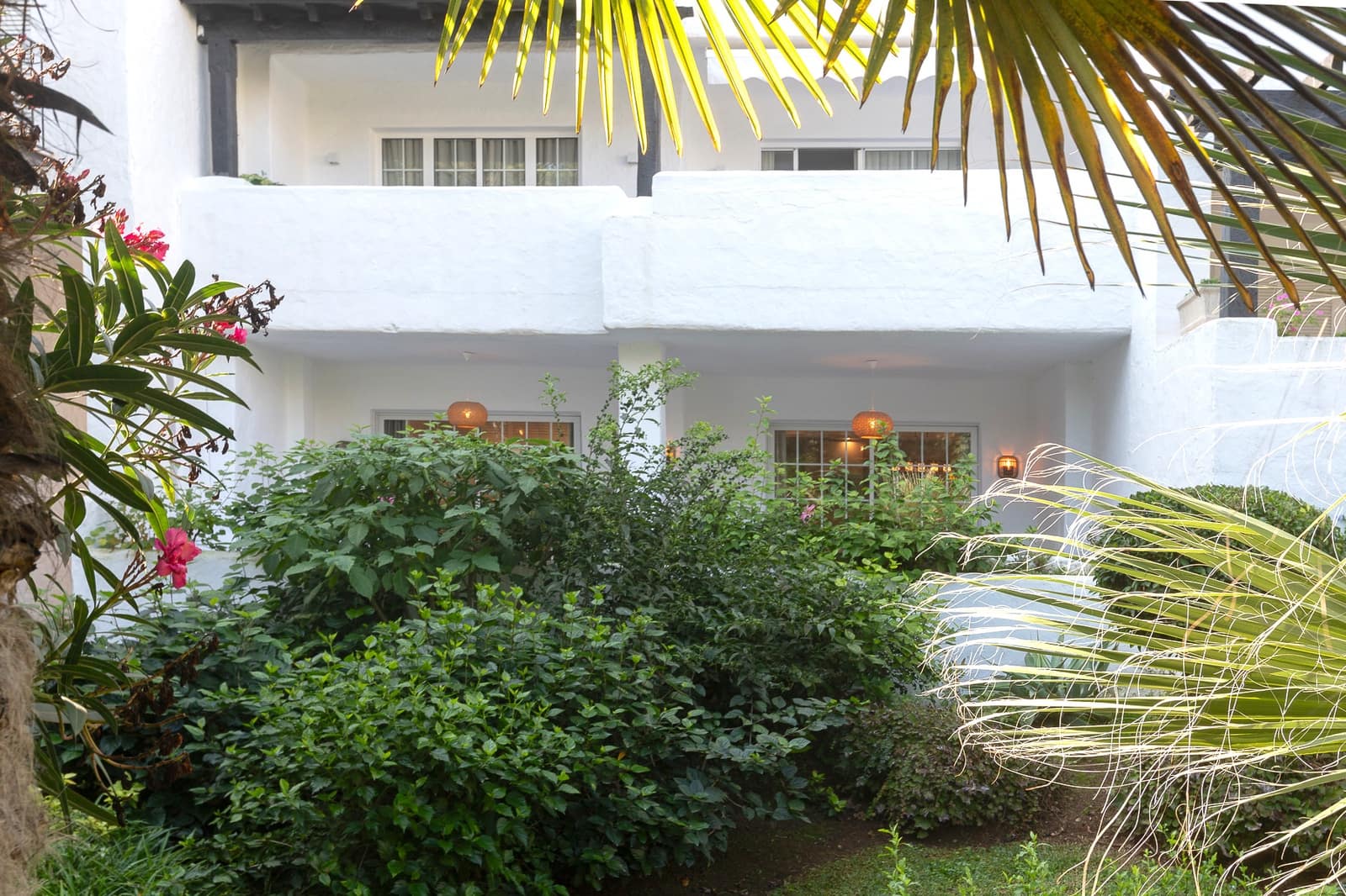 2 Zimmer Apartment zu verkaufen in Marbella mit Pool Garage - 2.425.000 € (Ref: 9245969)