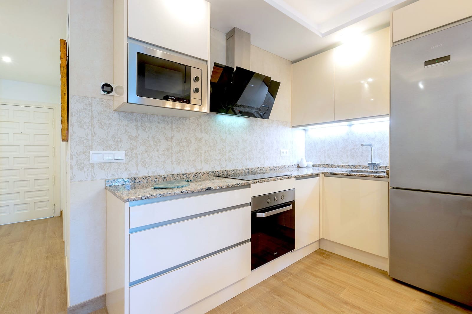 2 quarto Apartamento para venda em Marbella com piscina garagem - 2 425 000 € (Ref: 9245969)