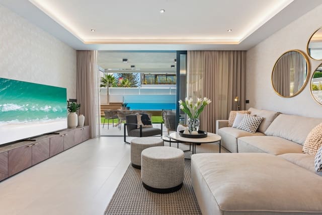 5 soveværelse Byhus til salg i Puerto Banus, Marbella med swimmingpool garage - € 2.395.000 (Ref: 9245970)