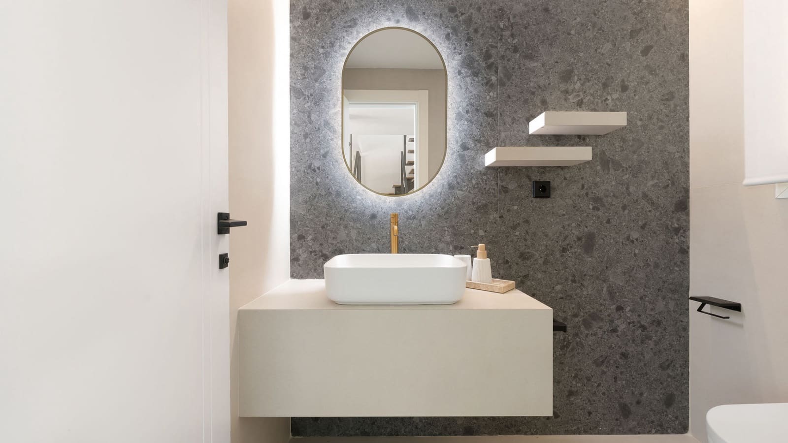 3 soverom Hus til salgs i Benahavis med svømmebasseng - € 1 195 000 (Ref: 9245971)