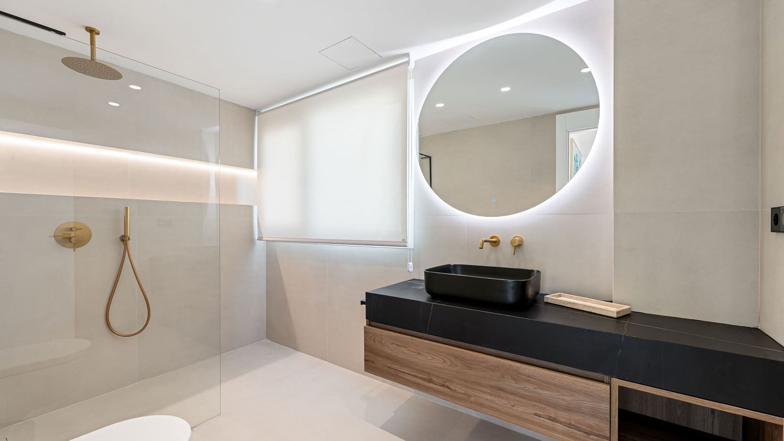 Casa de 3 habitaciones en Benahavís en venta con piscina - 1.195.000 € (Ref: 9245971)
