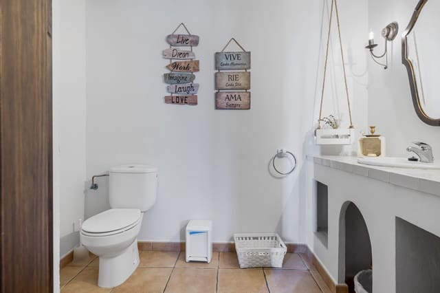 9 sypialnia Dom blizniak na sprzedaż w Cortes de la Frontera z basenem - 995 000 € (Ref: 9245975)