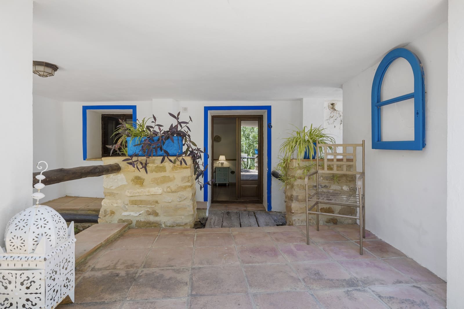 9 soveværelse Semi-Rækkehus til salg i Cortes de la Frontera med swimmingpool - € 995.000 (Ref: 9245975)