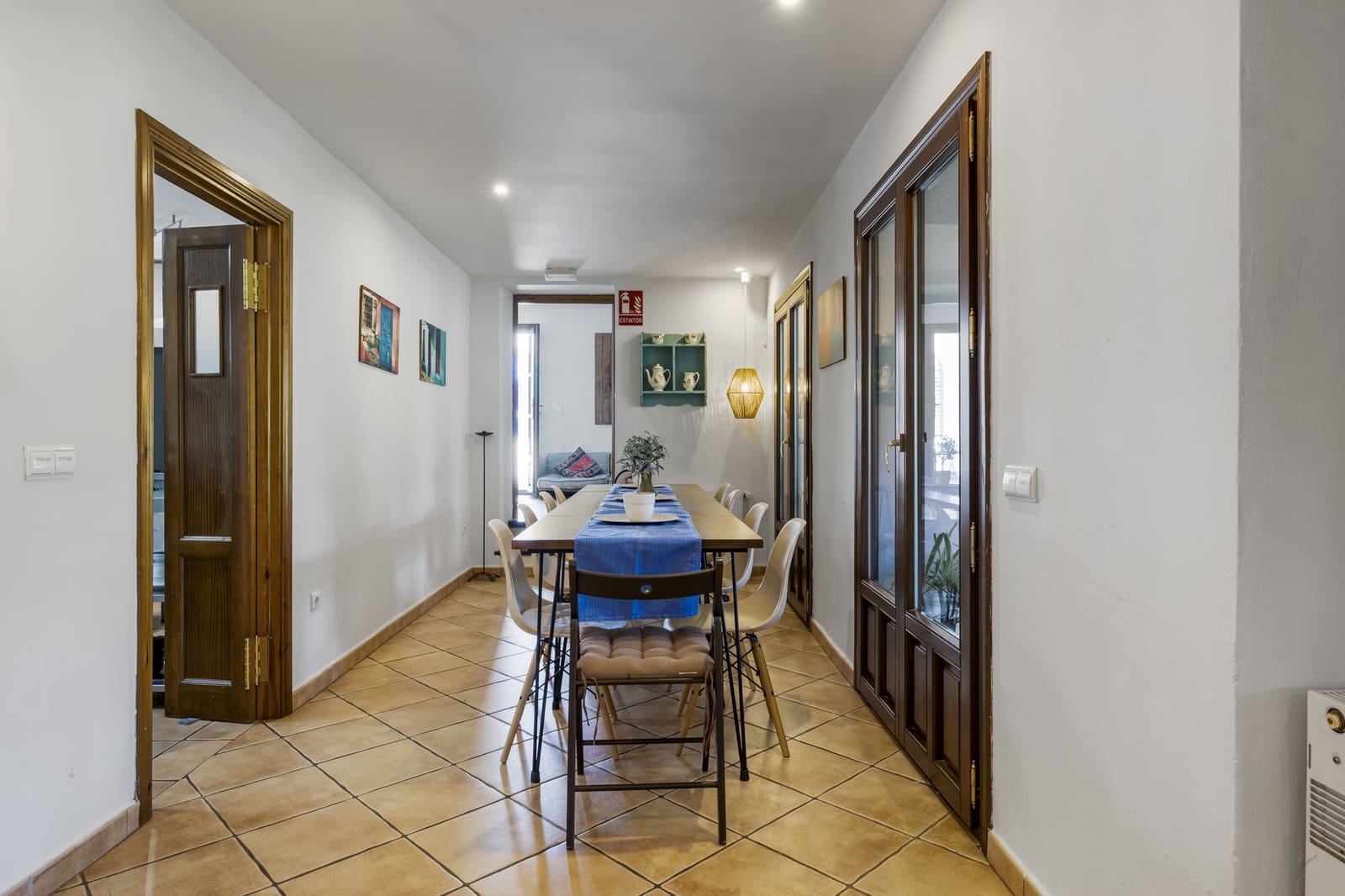 9 soveværelse Semi-Rækkehus til salg i Cortes de la Frontera med swimmingpool - € 995.000 (Ref: 9245975)