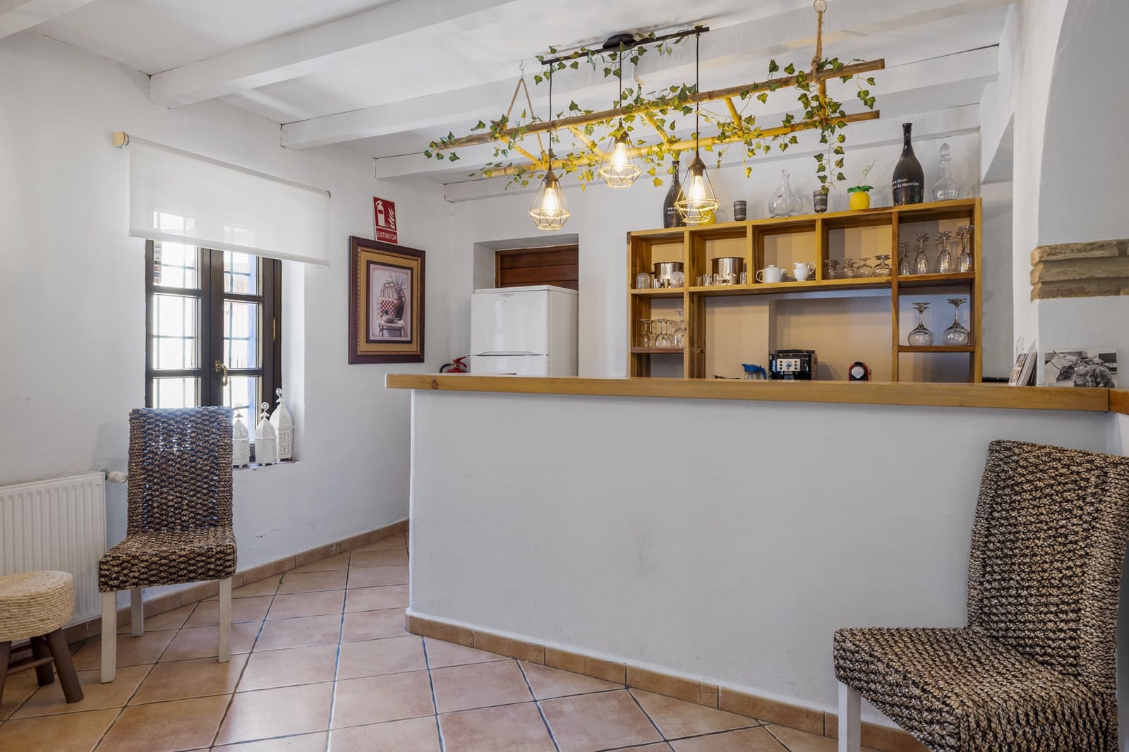 9 soveværelse Semi-Rækkehus til salg i Cortes de la Frontera med swimmingpool - € 995.000 (Ref: 9245975)
