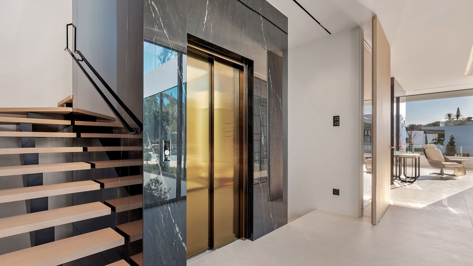 4 camera da letto Villetta Bifamiliare in vendita in Golden Mile con piscina garage - 7.500.000 € (Rif: 9245977)