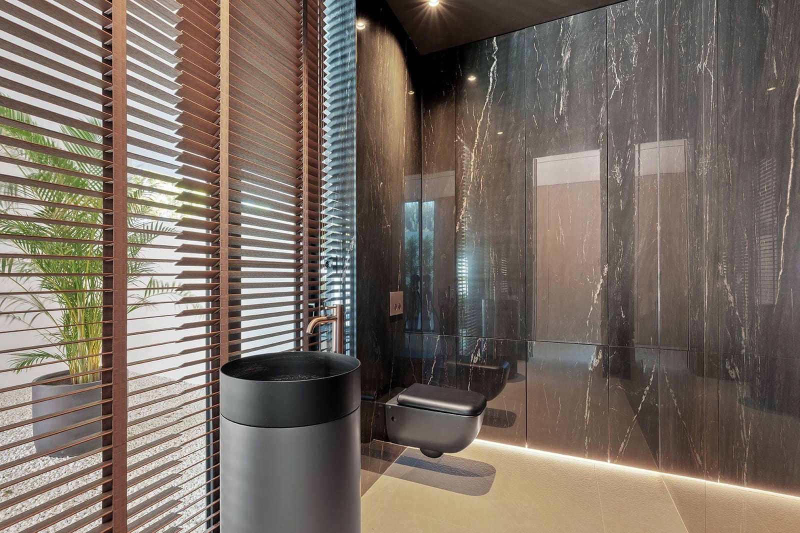 4 camera da letto Villetta Bifamiliare in vendita in Golden Mile con piscina garage - 7.500.000 € (Rif: 9245977)