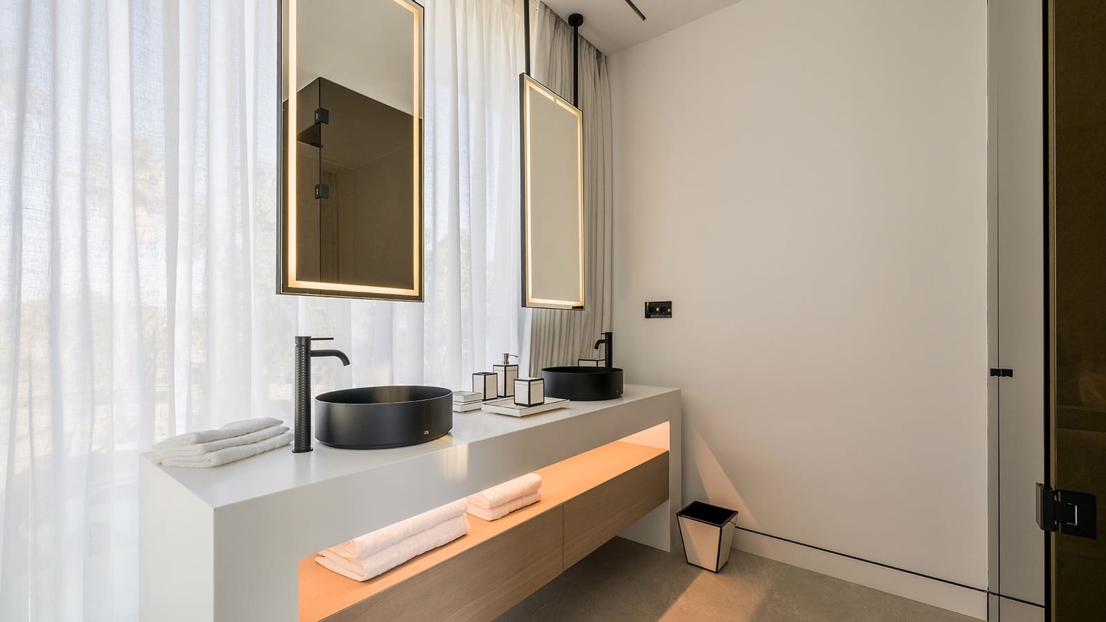 4 camera da letto Villetta Bifamiliare in vendita in Golden Mile con piscina garage - 7.500.000 € (Rif: 9245977)