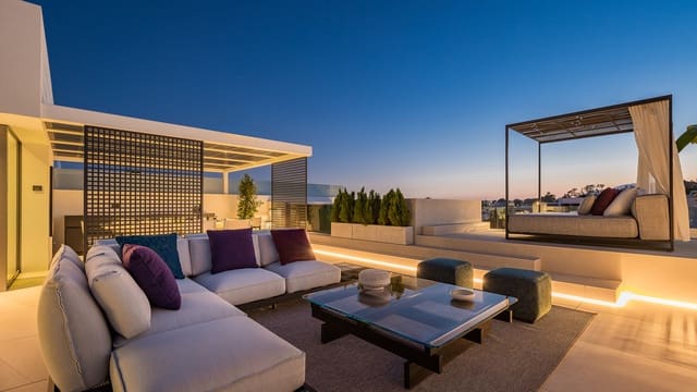 4 camera da letto Villetta Bifamiliare in vendita in Golden Mile, Marbella con piscina garage - 7.500.000 € (Rif: 9245977)