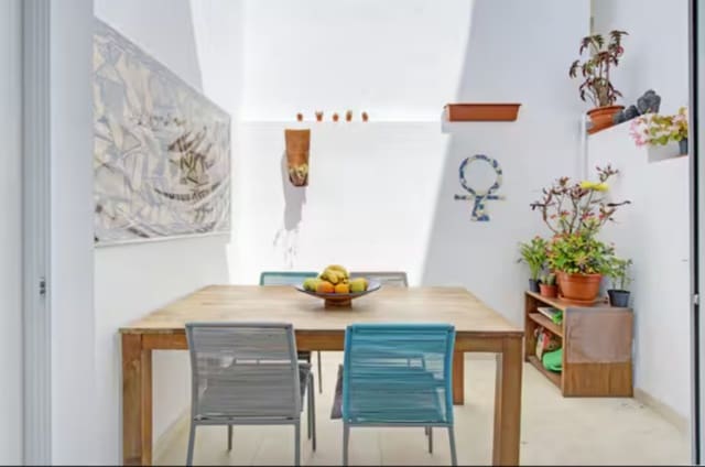 2 slaapkamer Huis te koop in Centro, Estepona - € 349.995 (Ref: 9245979)