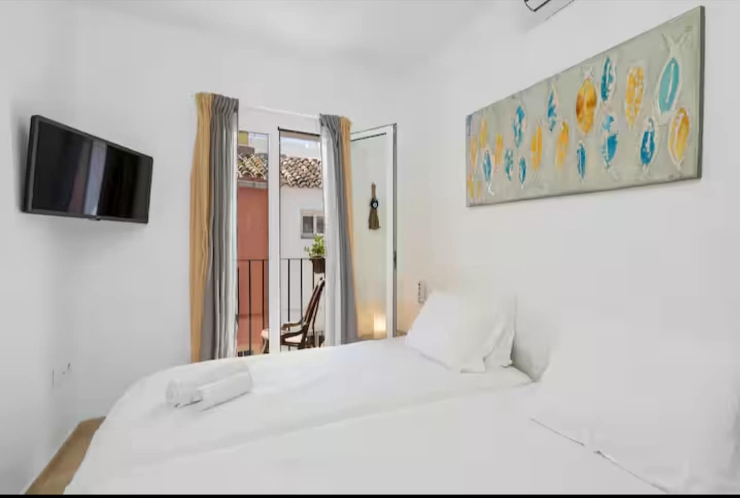 2 slaapkamer Huis te koop in Estepona - € 349.995 (Ref: 9245979)