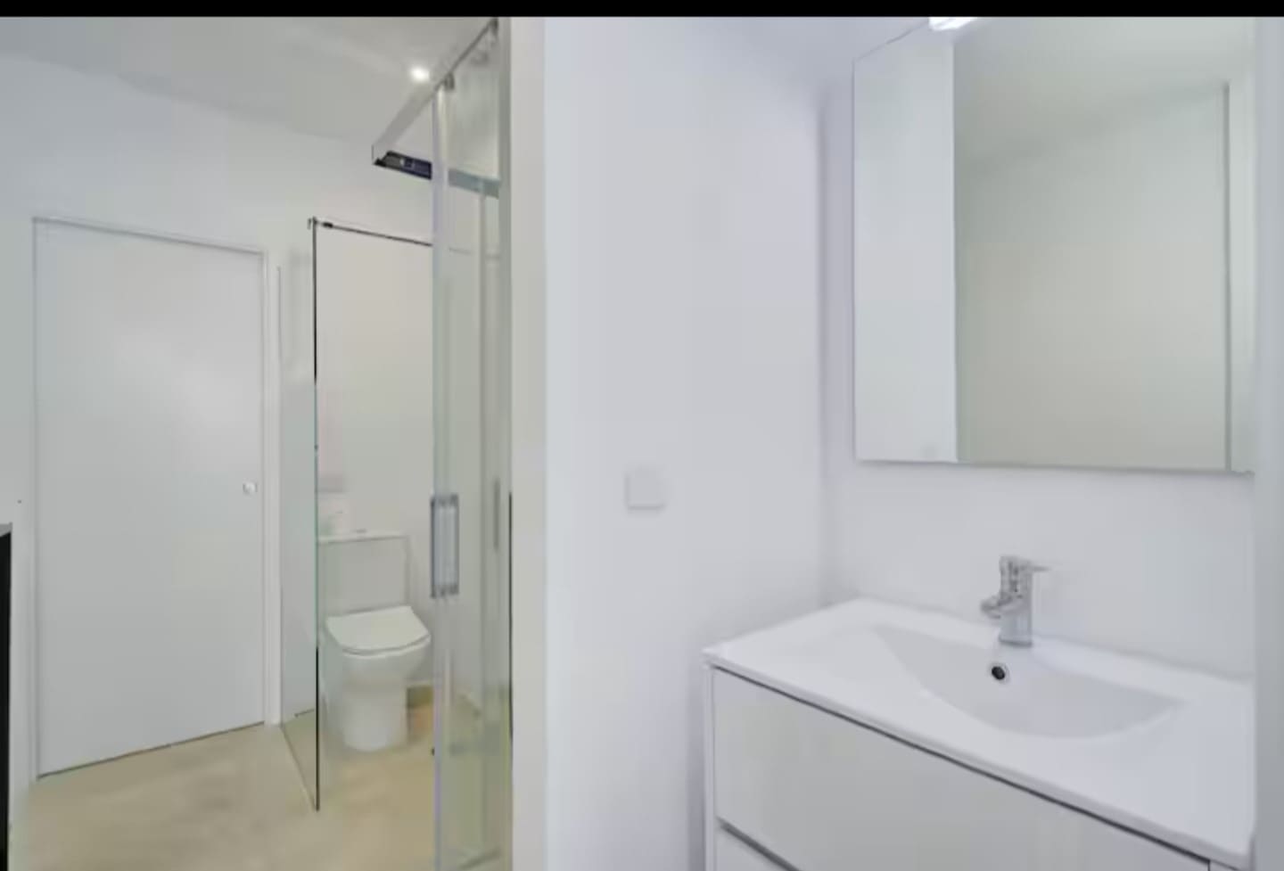 2 bedroom Townhouse for sale in Estepona - € 349,995 (Ref: 9245979)