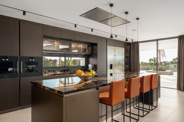 4 slaapkamer Villa te koop in Benahavís met zwembad garage - € 5.950.000 (Ref: 9245980)