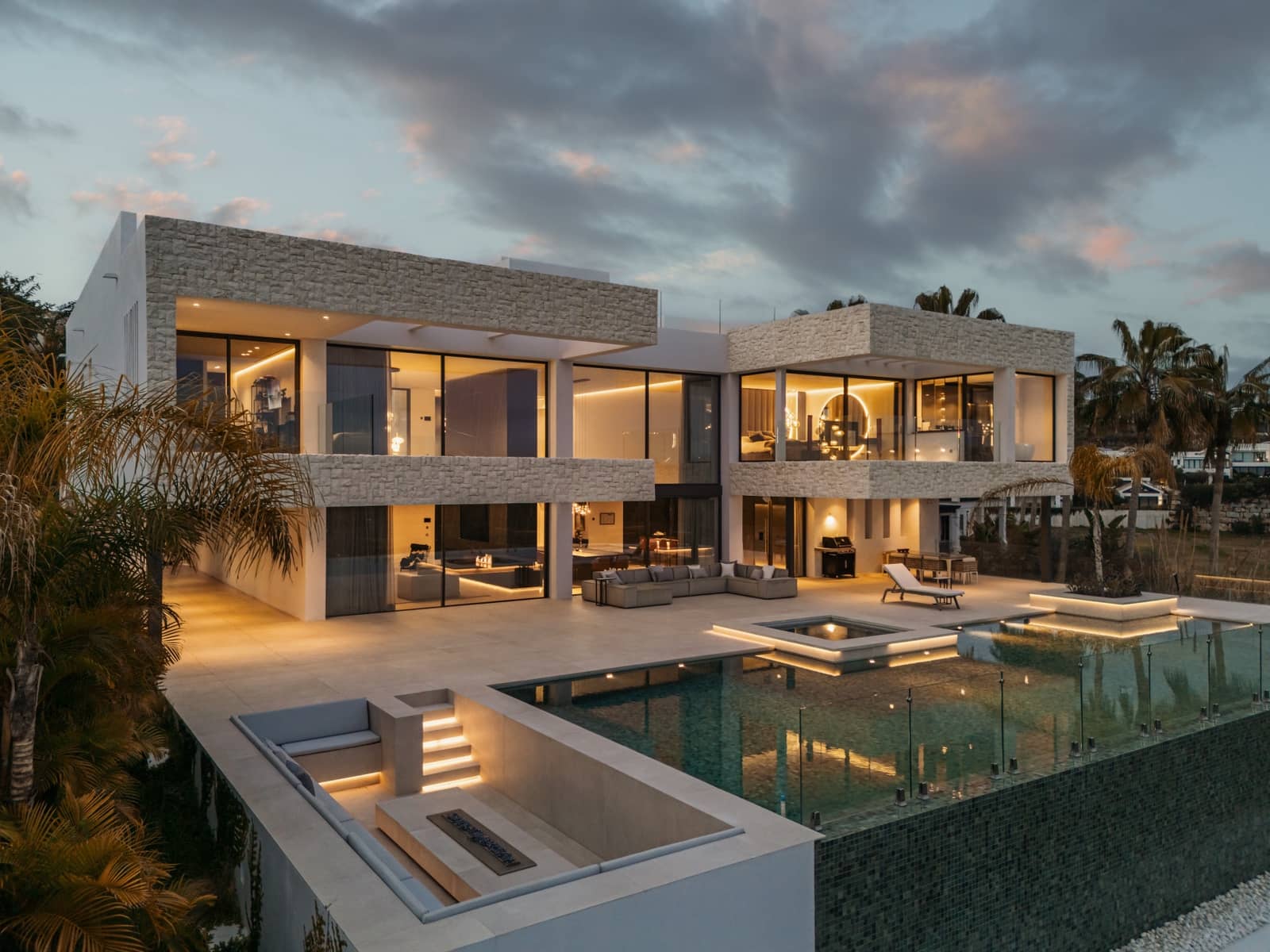 4 sypialnia Willa na sprzedaż w Benahavis z basenem garażem - 5 950 000 € (Ref: 9245980)