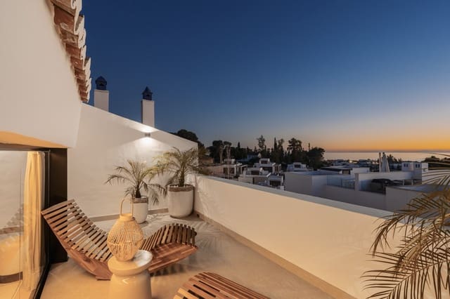 4 makuuhuone Omakotitalo myytävänä paikassa Marbella mukana uima-altaan 
autotalli - 1 950 000 € (Ref: 9245981)