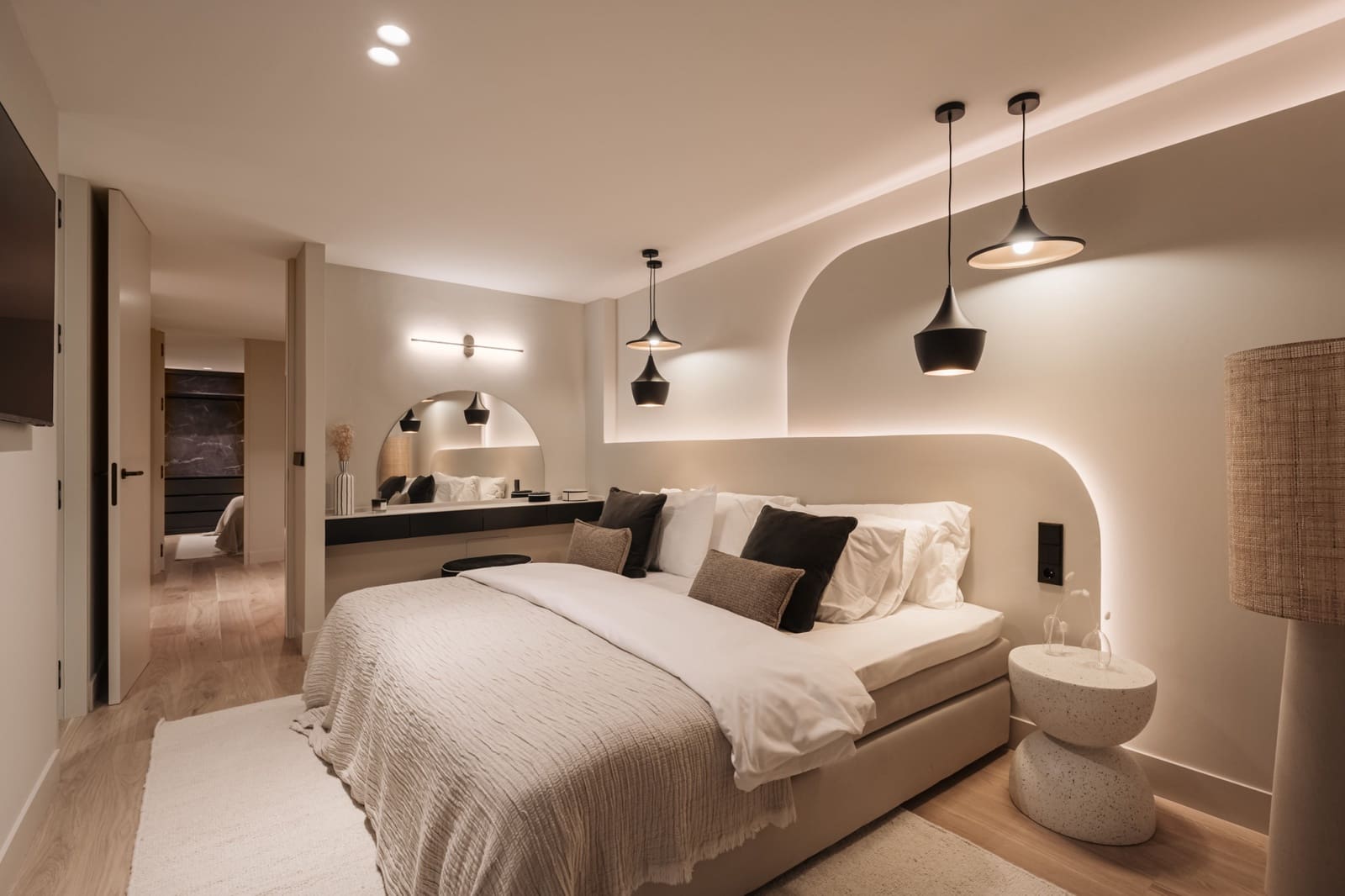 4 quarto Casa em Banda para venda em Marbella com piscina garagem - 1 950 000 € (Ref: 9245981)