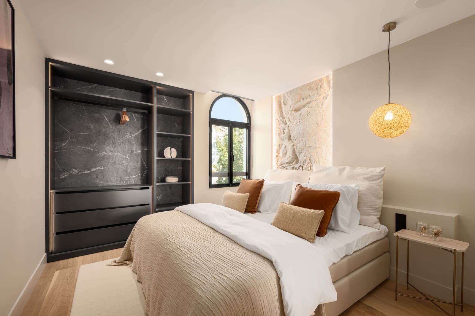 4 quarto Casa em Banda para venda em Marbella com piscina garagem - 1 950 000 € (Ref: 9245981)
