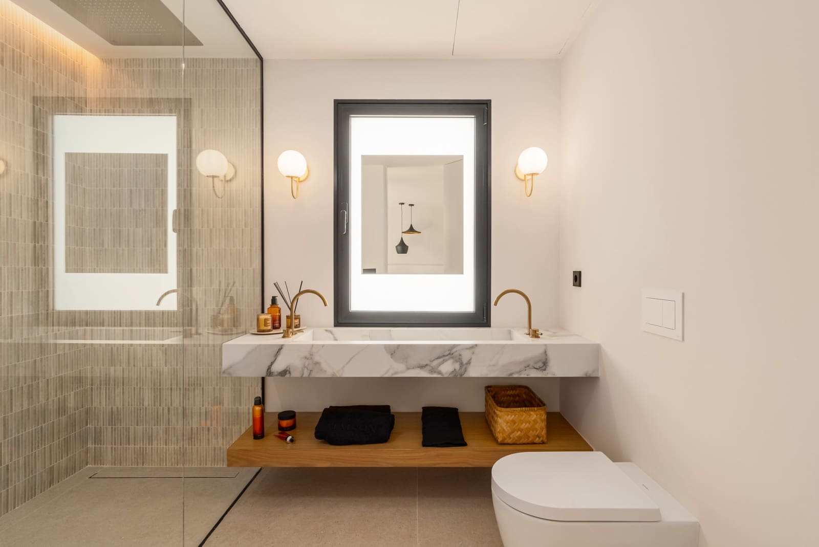 4 quarto Casa em Banda para venda em Marbella com piscina garagem - 1 950 000 € (Ref: 9245981)
