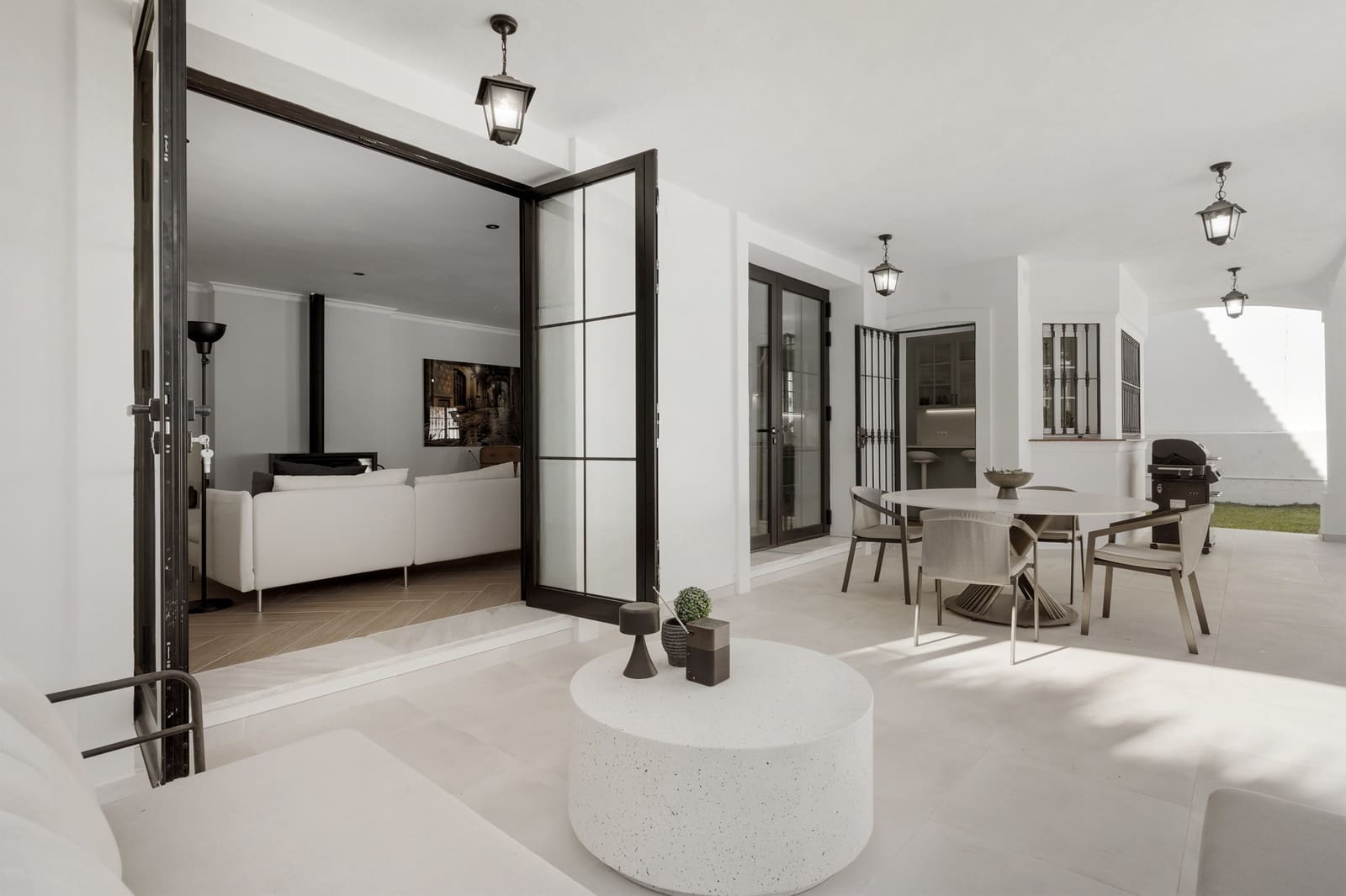 4 sovrum Villa till salu i Mijas Costa med pool garage - 999 000 € (Ref: 9245982)