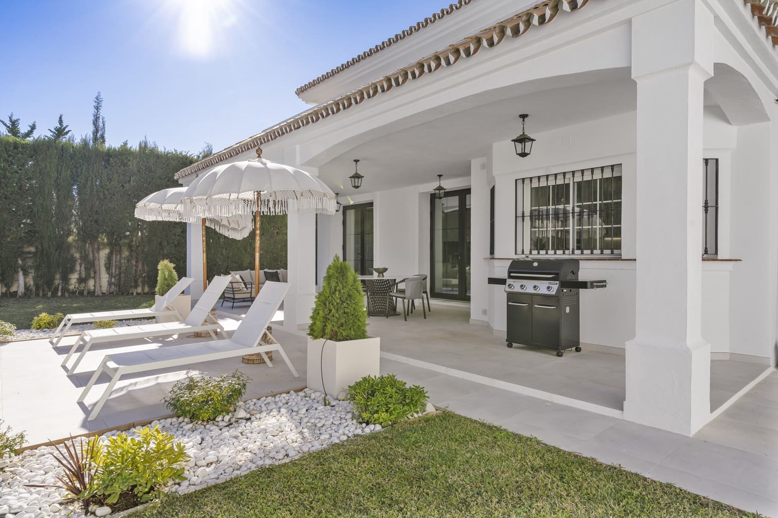 4 sovrum Villa till salu i Mijas Costa med pool garage - 999 000 € (Ref: 9245982)