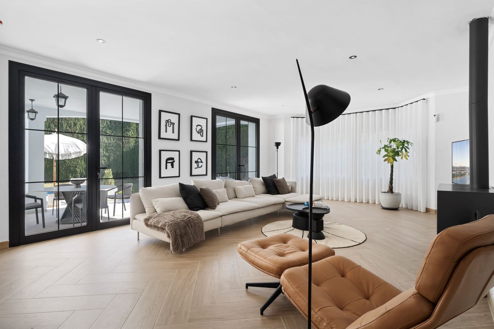 4 sovrum Villa till salu i Mijas Costa med pool garage - 999 000 € (Ref: 9245982)