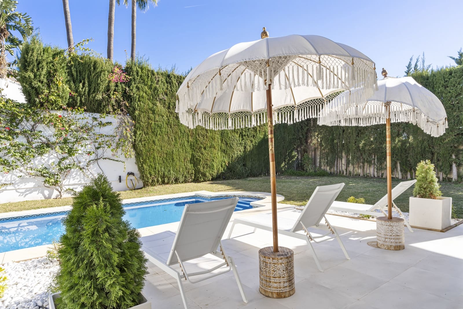 4 sovrum Villa till salu i Mijas Costa med pool garage - 999 000 € (Ref: 9245982)
