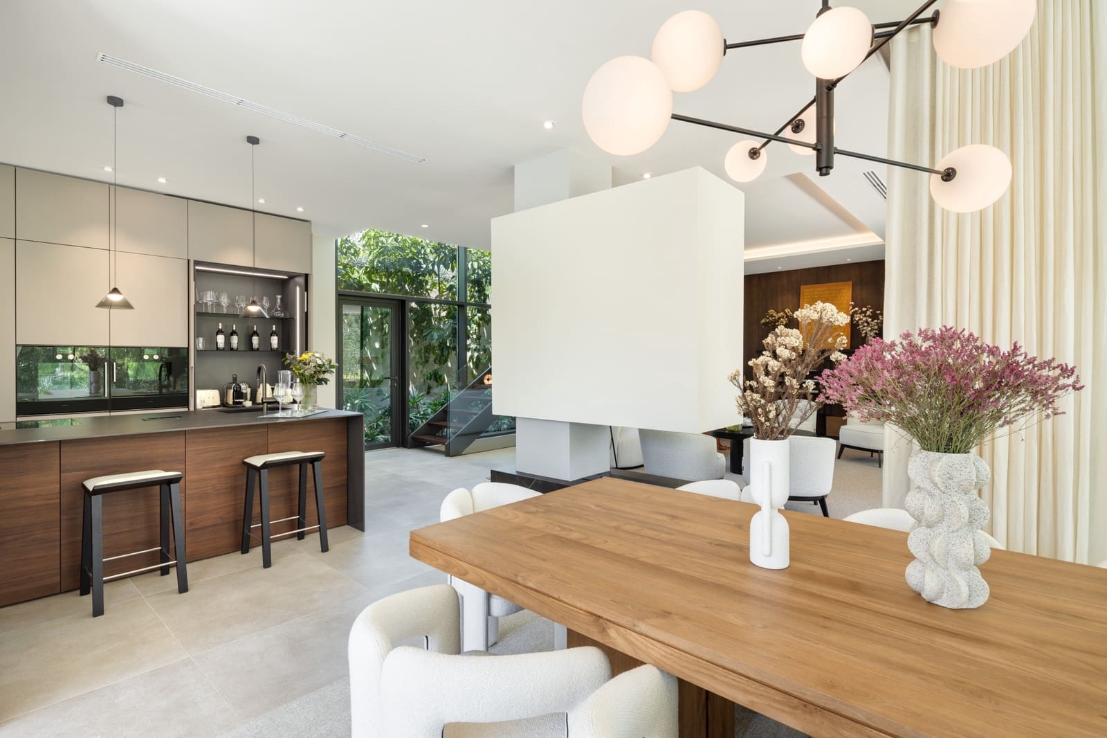 6 Zimmer Villa zu verkaufen in Marbella mit Pool Garage - 4.375.000 € (Ref: 9245986)