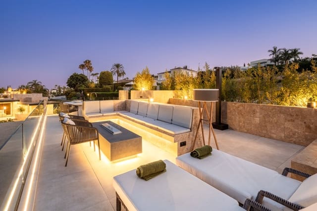 Chalet de 6 habitaciones en Marbella en venta con piscina garaje - 4.375.000 € (Ref: 9245986)