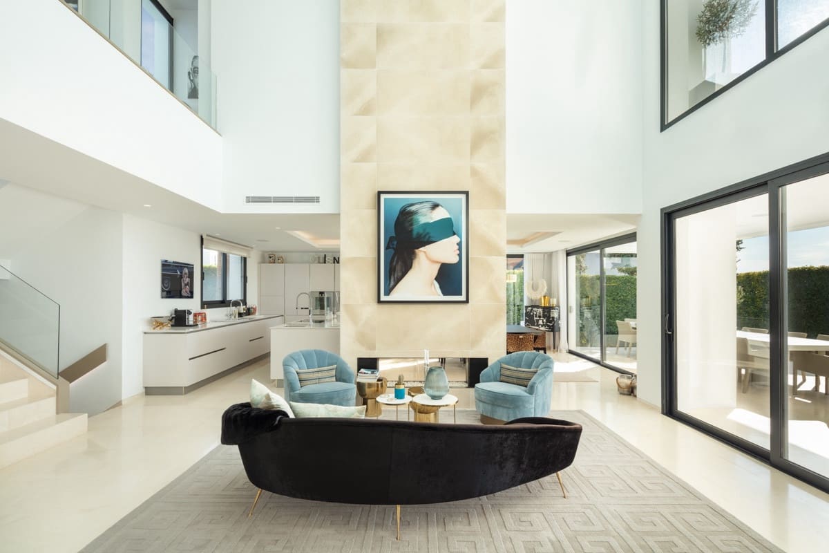 7 slaapkamer Villa te koop in Nueva Andalucia met zwembad garage - € 4.450.000 (Ref: 9245988)