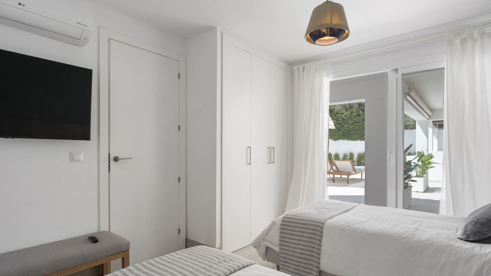 5 slaapkamer Villa te koop in Marbella met zwembad garage - € 2.490.000 (Ref: 9245990)