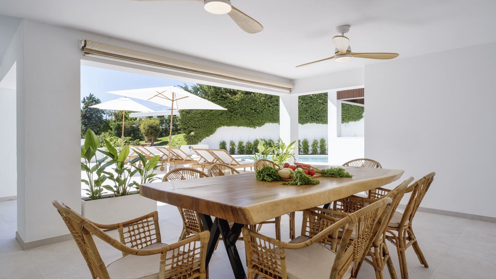 5 slaapkamer Villa te koop in Marbella met zwembad garage - € 2.490.000 (Ref: 9245990)