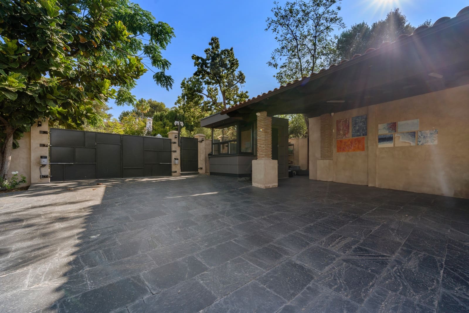 6 soverom Villa til salgs i Marbella med svømmebasseng garasje - € 3 500 000 (Ref: 9245992)