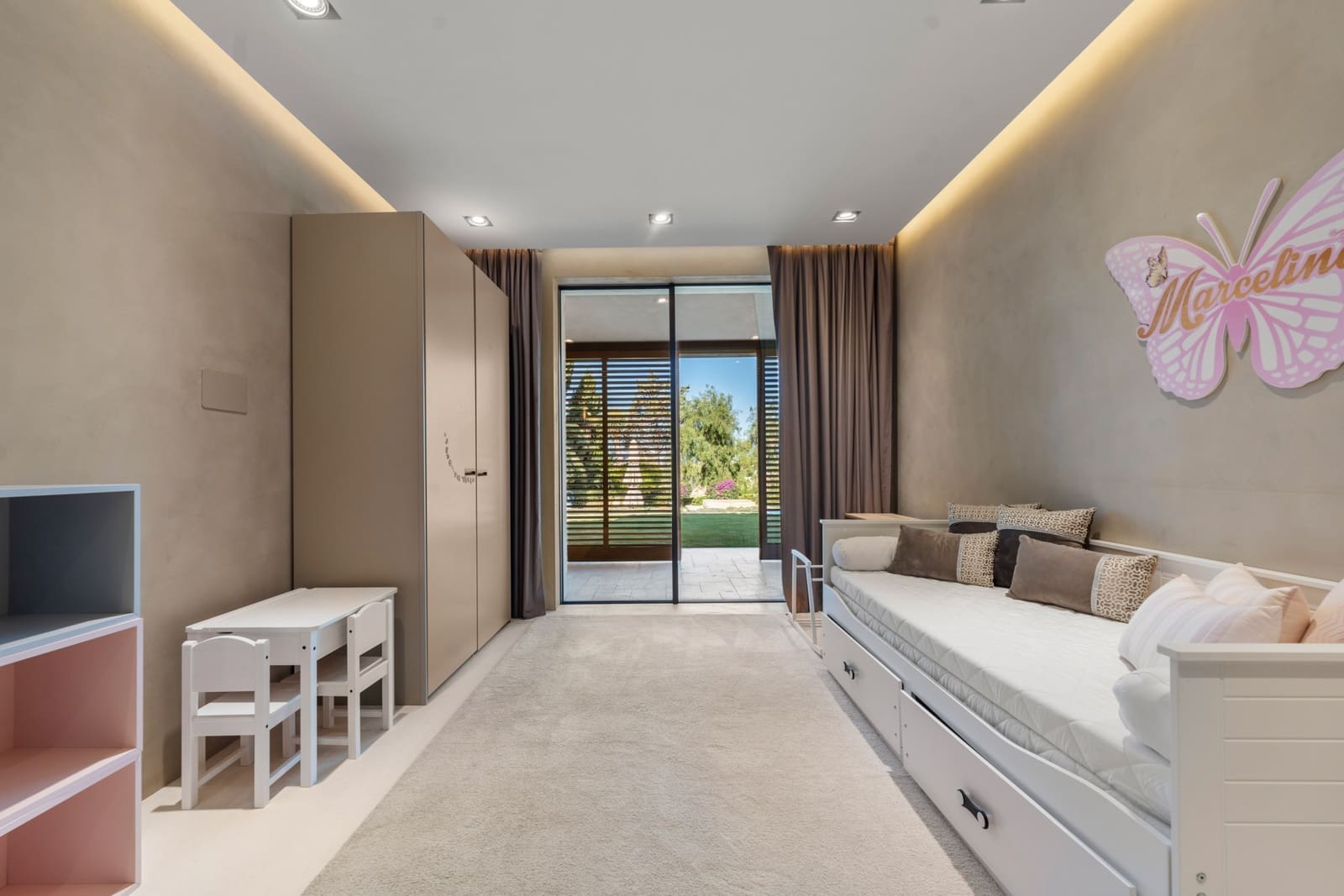 6 soverom Villa til salgs i Marbella med svømmebasseng garasje - € 3 500 000 (Ref: 9245992)