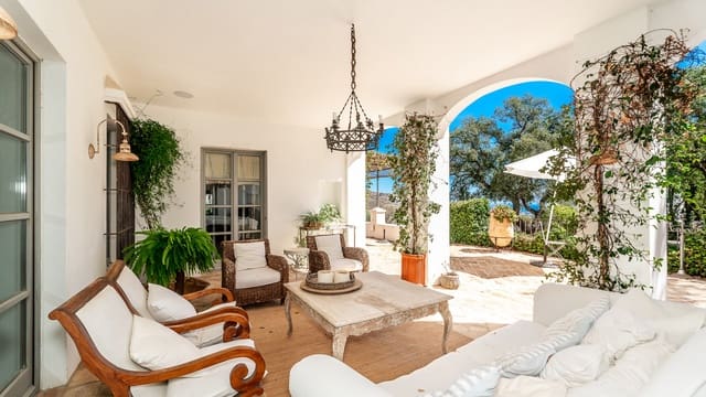 6 quarto Moradia para venda em El Madroñal, Benahavís com piscina garagem - 6 650 000 € (Ref: 9245994)