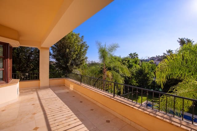 6 sovrum Villa till salu i Los Arqueros, Benahavís med pool garage - 2 100 000 € (Ref: 9246008)