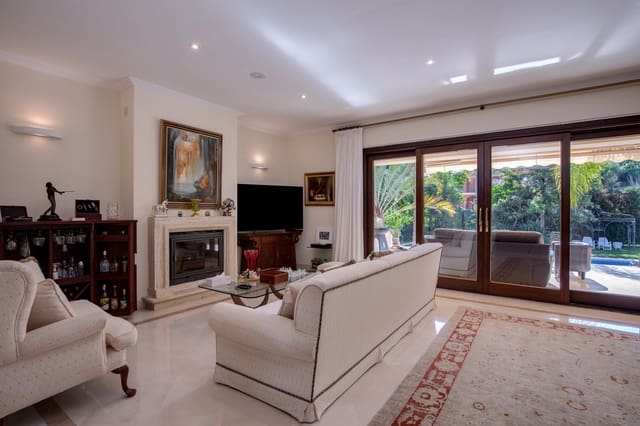 6 sovrum Villa till salu i Los Arqueros, Benahavís med pool garage - 2 100 000 € (Ref: 9246008)