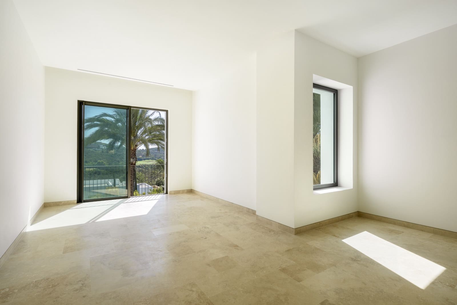 5 bedroom Villa for sale in Casares with pool - € 4,800,000 (Ref: 9246010)