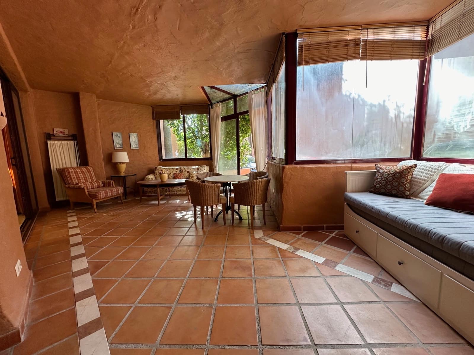 1 chambre Appartement à vendre à New Golden Mile avec piscine garage - 485 000 € (Ref: 9246030)