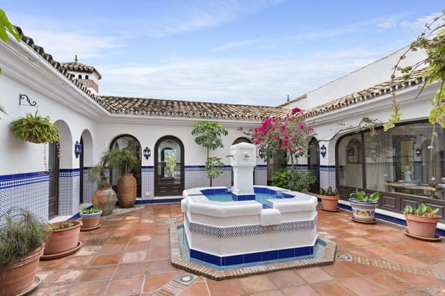 5 soverom Villa til salgs i Istán med svømmebasseng garasje - € 4 995 000 (Ref: 9246032)