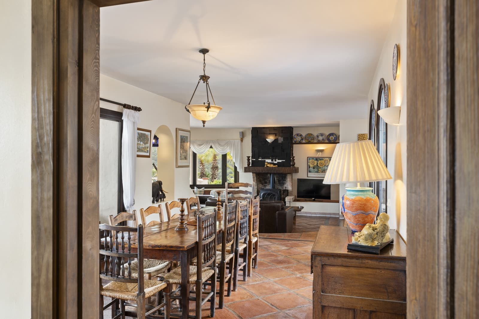 5 bedroom Villa for sale in Istan with pool garage - € 4,995,000 (Ref: 9246032)