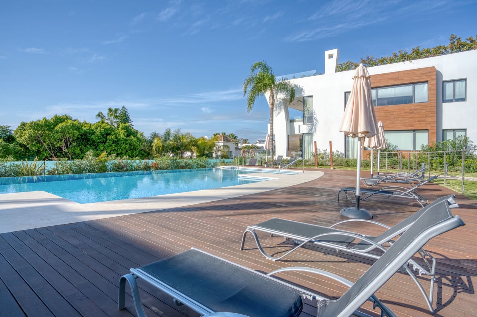 4 quarto Apartamento para venda em Marbella com piscina garagem - 3 850 000 € (Ref: 9246033)