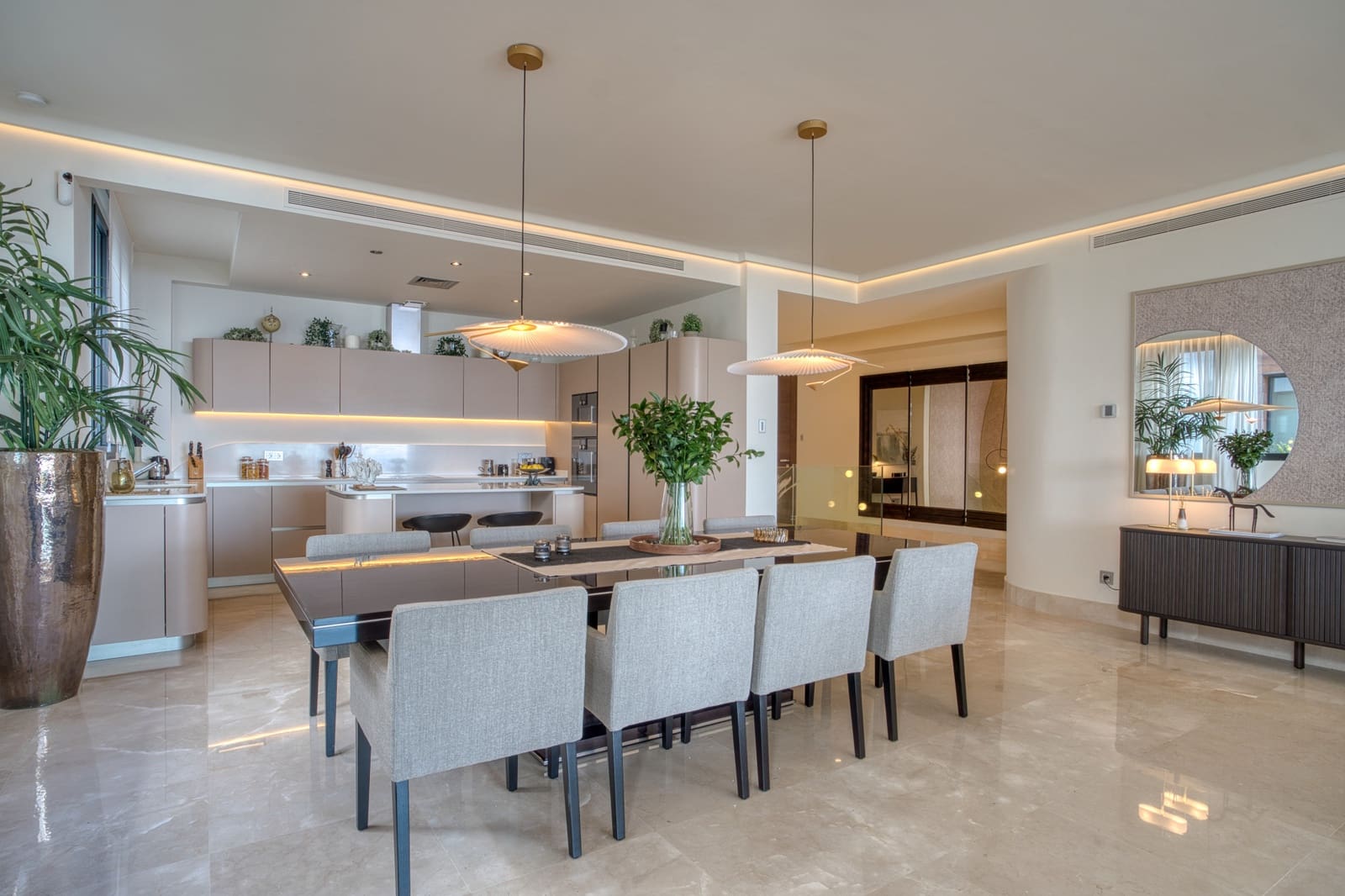 4 quarto Apartamento para venda em Marbella com piscina garagem - 3 850 000 € (Ref: 9246033)